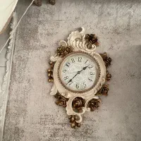 ساعت دیواری سالم