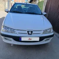 ماشین سالم و تمیز شاسی بلند بدون رنگ خط و خش