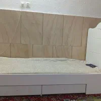 تخت یک نفره