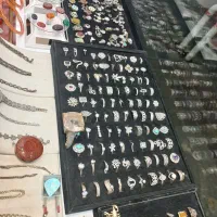 خریدارنقره ۱۴۰ هزار در محل شما