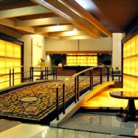 منشی خانم برای شیفت عصر بعداز ظهر