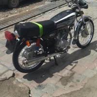 هندا ۱۲۵ مزایده