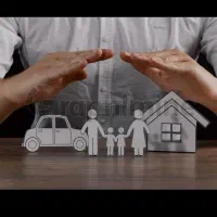 کار در دفتر بیمه
