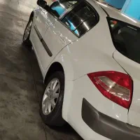 مگان ۲۰۰۰ هزار اتومات