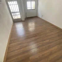 استخدام نیروی جوان برای پارکت کفپوش