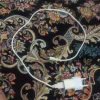 یک عدد شارژرسالم به شرط|لوازم جانبی موبایل و تبلت|کرمانشاه, |دیوار