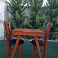 میز و صندلی چوبی دو نفره