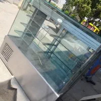 ویترین یخچالی کار کرده