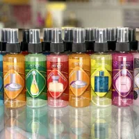 لوازم آرایشی مفت در همدان