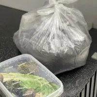 فروش خاک و‌ملزومات