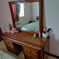 تخت خواب دو نفره با اینه داور و پاتختی و خوشخواب