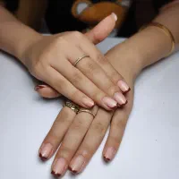 کاشت ناخن فقط400تومن. ترمیم ناخن فقط 250تومن|خدمات آرایشگری و زیبایی|سلماس, |دیوار