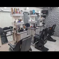 آرایشگر مردانه