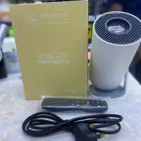 پروژکتور خانگی HY 300 فول اچ دی 4K مناسب دورهمی