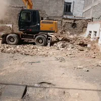 تخریب ساختمان کلی و جزئی با بهترین ابزار و اکیب|خدمات پیشه و مهارت|زنجان, |دیوار