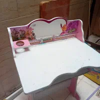 میز تحریر سالم