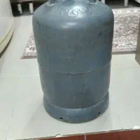 سلام 1 عدد گاز کپسول سالم تقریبا پره از گاز