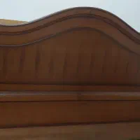 تخت خواب ۲نفره و کولر گازی