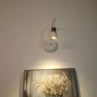 چراغ کم مصرف دیواری و لوستر فانتزی