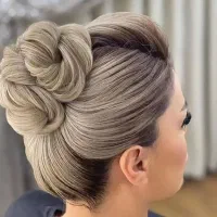 اموزش  آرایشگری با تخفیف ویژه