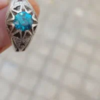 انگشتر توپاز خوش دست