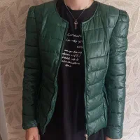 کاپشن دخترانه|لباس|شیراز, محراب|دیوار