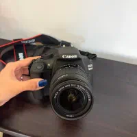 دوربین canon 1200d