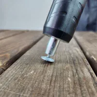 میخ کوب دستی