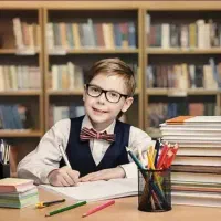 تدریس تمامی دروس پایه ابتدایی و نقاشی در منزل