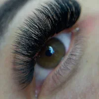 خدمات و آموزش اکستنشن مژه و آموزش کاشت ناخن|خدمات آرایشگری و زیبایی|اصفهان, خانه اصفهان|دیوار
