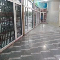145 متر مغازه با 18 متر بر ارتفاع 4 متر جوادالائمه|اجارهٔ مغازه و غرفه|قم, چهل درخت‎|دیوار