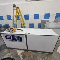 میز کانتر همراه با شیشه