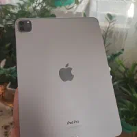 Ipad pro 2023 M2 256gig همه چی تکمیل