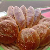 پخت انواع نان،کیک،حلوا،فلافل،آبنبات شیری