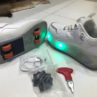 کفش اسکیتی