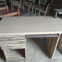 میزتحریر در حد نو با ابعاد|میز تحریر و کامپیوتر|خمینی‌شهر, |دیوار