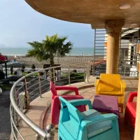 ویلا استخردار ساحلی شیک وتمیز نزدیک دریا