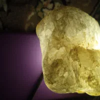 سنگ‌ قیمتی