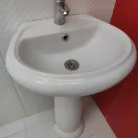 روشوی و حوله خشک کن