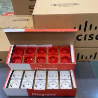 پریز UPS قرمز و سفید پایین ترین قیمت بازار