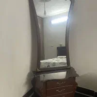 آینه و کنسول