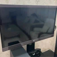 تلویزیون LED سه بعدی LG همراه با میز ال ای دی|تلویزیون و پروژکتور|سمنان, |دیوار