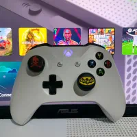 Xbox one s 1t|کنسول، بازی ویدئویی و آنلاین|ملایر, |دیوار