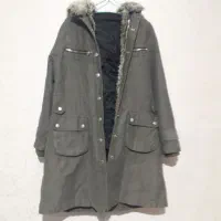 تعدادی لباس زنانه مردانه مانتو پالتو قیمت مناسب|لباس|شاهین‌شهر, شهرک پردیس|دیوار