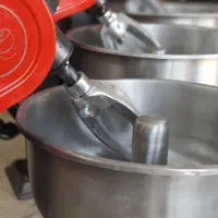تولید خمیرگیر صنعتی و نیمه صنعتی صادراتی خمیر گیر|کافیشاپ و رستوران|تهران, علیآباد|دیوار