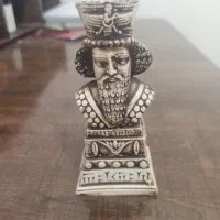 مجسمه ی کورش