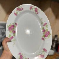 دیس گل سرخی قدیمی
