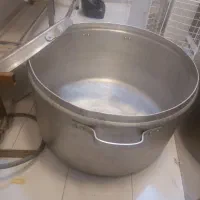 دیگ بزرگ ۵۰ کیلو برنج جا میگیره