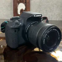 دوربین کنون ۷۰۰ D