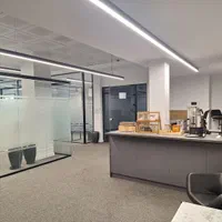 ۷۷۰ متر اداری/شیک و بازسازی شده/تاپ لوکیشن|اجارهٔ دفتر کار، اتاق اداری، مطب|تهران, سنائی|دیوار
